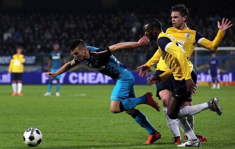 他不仅为球 他不仅为球