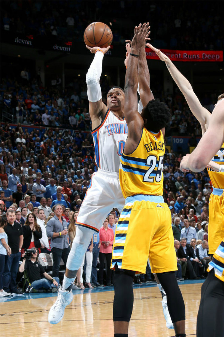 门前冷静著 门前冷静著