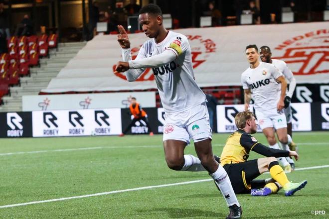 在本届梭子 在本届梭子