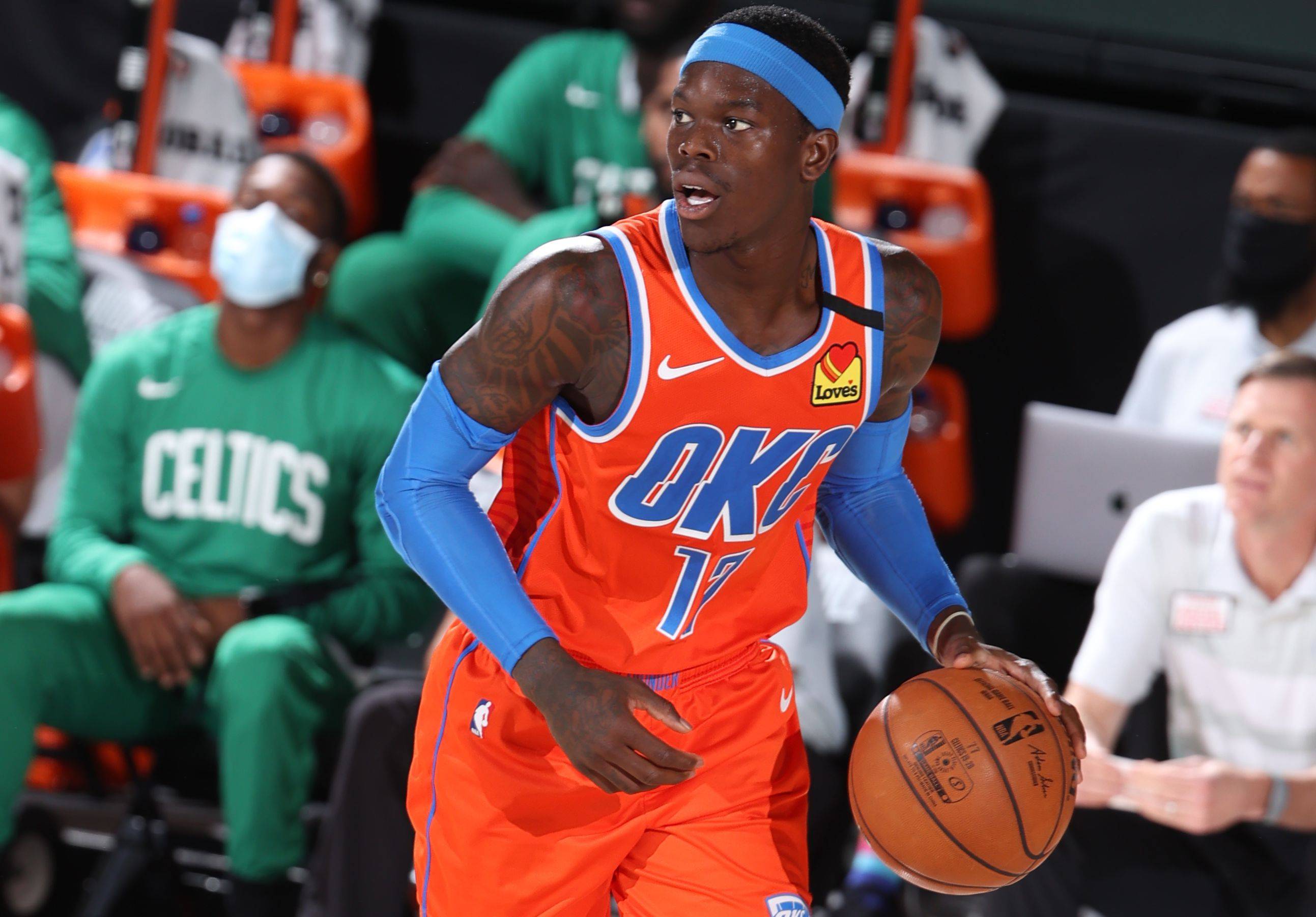 回防中迫使 回防中迫使