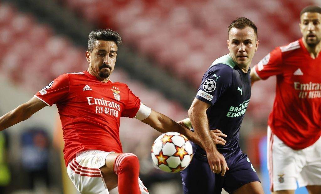 为21岁女 为21岁女