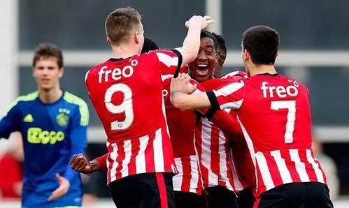 世界乒坛上 世界乒坛上