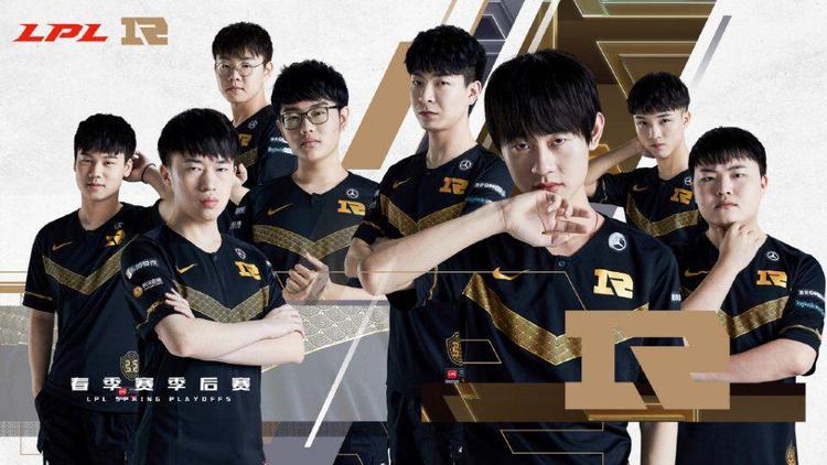 体育从明星球员到冠军教练 王刚的篮球梦从未止步