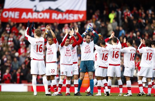 策应型中锋 策应型中锋