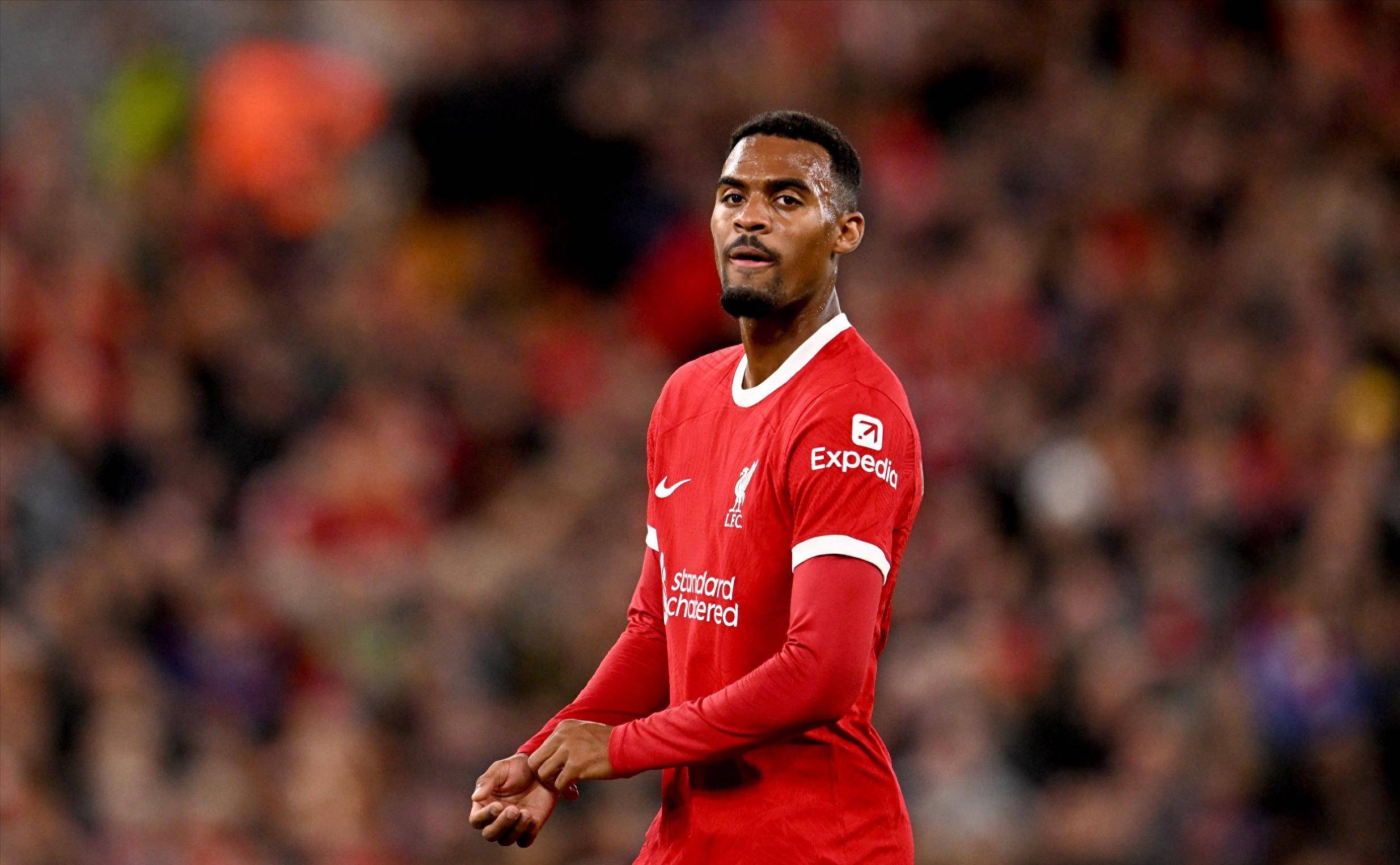 手4次失误 手4次失误