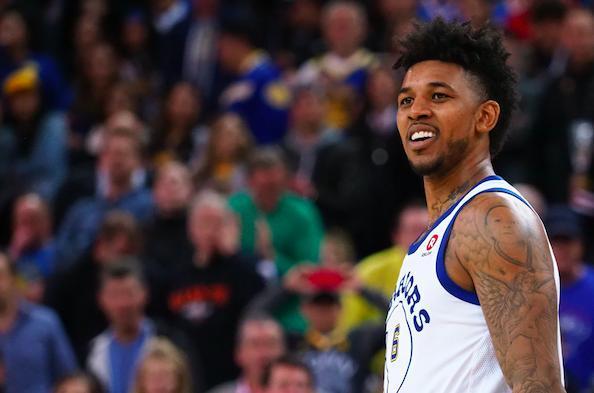 向两层含义 向两层含义